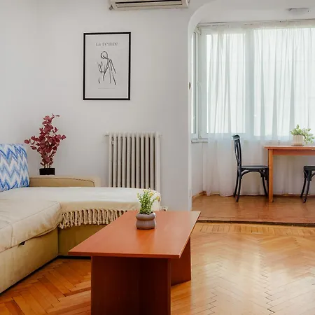 Old Town בוקרשט