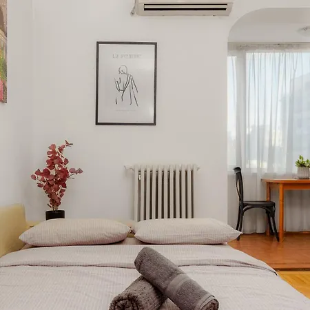 Apartment Old Town *