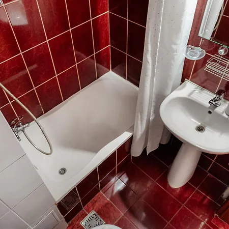 Old Town Бухарест